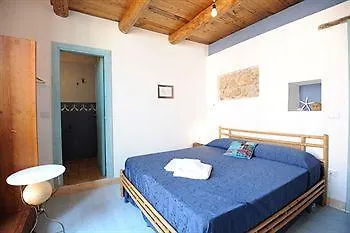לינה וארוחת בוקר Casa Rubini פסטום