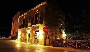 לינה וארוחת בוקר Casa Rubini 4*